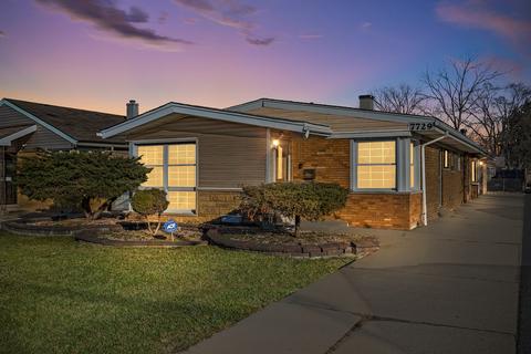 7729 S Pulaski Rd, Chicago, IL 60652 photo 1