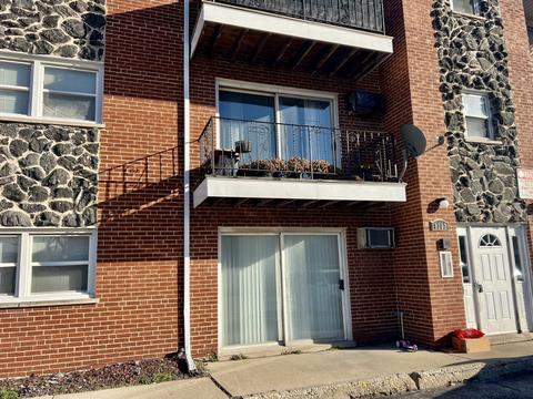 8302 W 47th St #11, Lyons, IL 60534 photo 1
