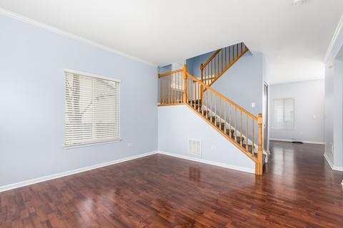 4409 Cummins St, Plano, IL 60545 photo 2