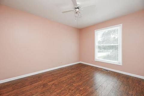 132 E Sherman St, Bartlett, IL 60103 photo 13