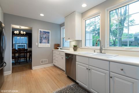 930 Rolling Pass, Glenview, IL 60025 photo 11