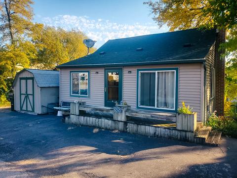 36633 N Iola Ave, Ingleside, IL 60041 photo 1
