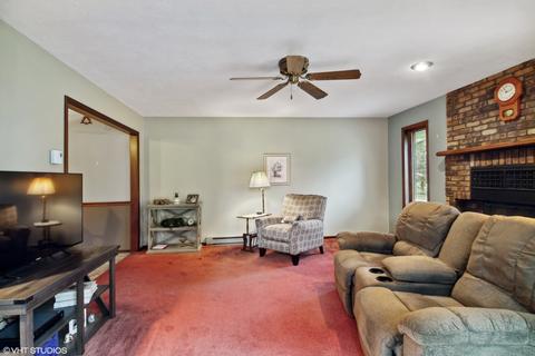 3746 Falling Leaf Dr, Rockford, IL 61109 photo 8
