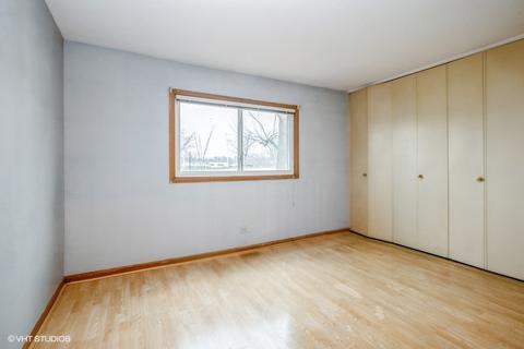 1925 E Oakton St #1C, Des Plaines, IL 60018 photo 10