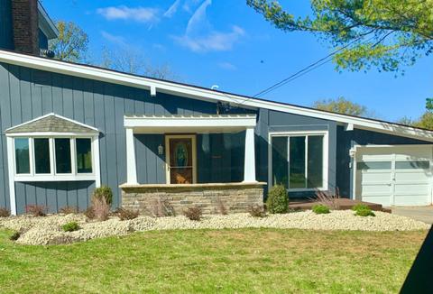 2211 W Riverside Dr, Mchenry, IL 60050 photo 3