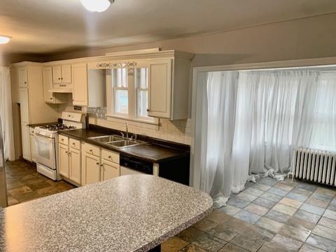 761 E Galena Blvd, Aurora, IL 60505 photo 8