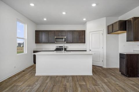 2225 Daly Ln, Plainfield, IL 60586 photo 3