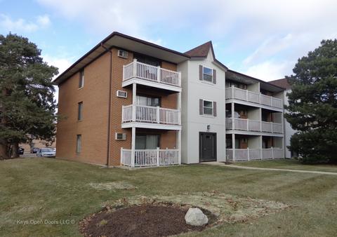 255 Gregory St #5A, Aurora, IL 60504 photo 2