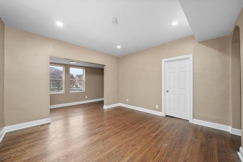 5439 S Hunt Ave, Summit, IL 60501 photo 12
