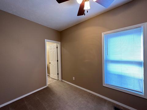 405 Beecher St, Bloomington, IL 61701 photo 9