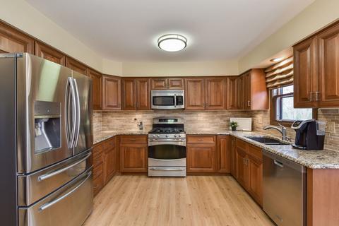 1009 Campbell Ave, Wheaton, IL 60189 photo 8