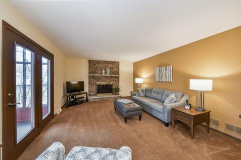 1009 Campbell Ave, Wheaton, IL 60189 photo 12
