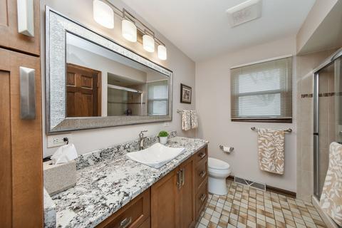 1009 Campbell Ave, Wheaton, IL 60189 photo 18