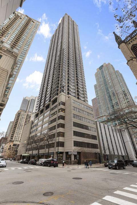 30 E Huron St #4404, Chicago, IL 60611 photo 1