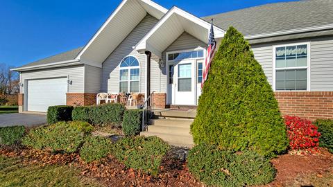 1409 Willow Ln, Harvard, IL 60033 photo 2