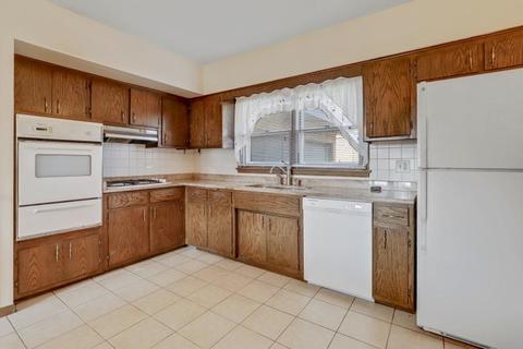 1630 Victoria Ave, Berkeley, IL 60163 photo 14