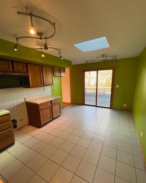 640 W Eggerding Dr, Addison, IL 60101 photo 4