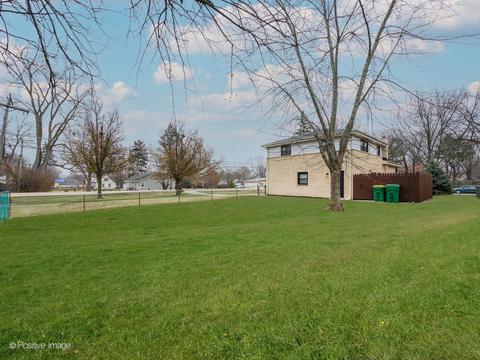 1300 Marcy Ln, Wheeling, IL 60090 photo 23