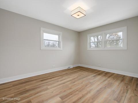 1300 Marcy Ln, Wheeling, IL 60090 photo 14