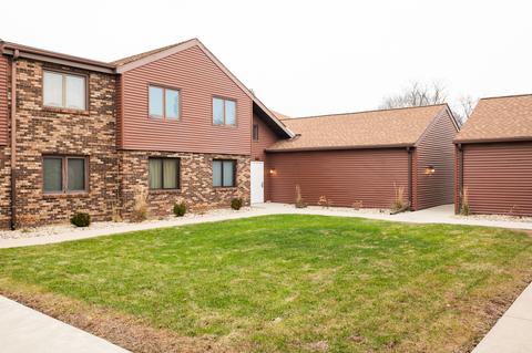 601 N Main St #4N, Normal, IL 61761 photo 3