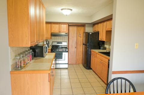 601 N Main St #4N, Normal, IL 61761 photo 13
