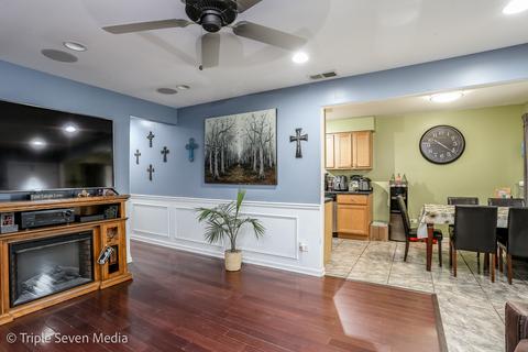 5228 State Rd, Burbank, IL 60459 photo 4