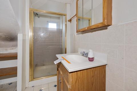 2553 N Mcvicker Ave, Chicago, IL 60639 photo 15