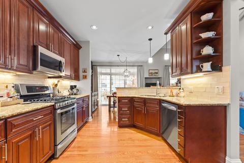 178 Partridge Ln, Bartlett, IL 60103 photo 6