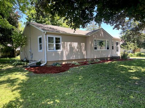 413 South St, Maple Park, IL 60151 photo 1