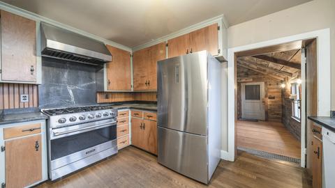 329 E Union St, Rockton, IL 61072 photo 5