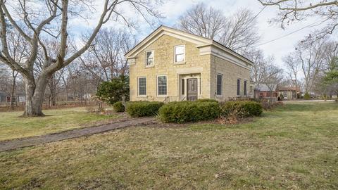 329 E Union St, Rockton, IL 61072 photo 1