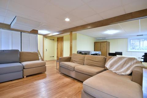 345 E Webster Ave, Elmhurst, IL 60126 photo 24