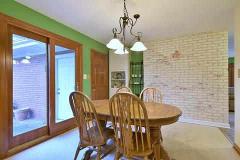 345 E Webster Ave, Elmhurst, IL 60126 photo 10