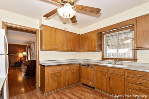 111 N Maple St, Mount Prospect, IL 60056 photo 6