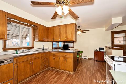 111 N Maple St, Mount Prospect, IL 60056 photo 7