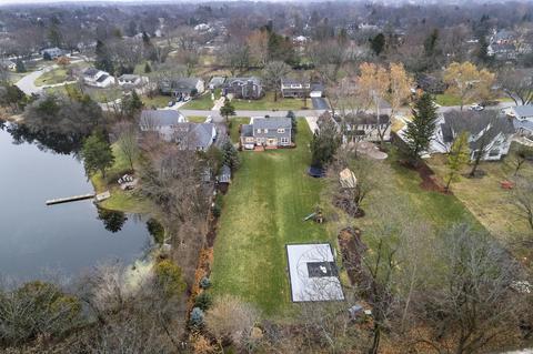 26 W116 Tomahawk Dr, Wheaton, IL 60187 photo 3