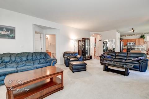 1880 Broadsmore Dr, Algonquin, IL 60102 photo 12