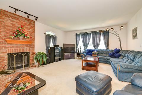 1880 Broadsmore Dr, Algonquin, IL 60102 photo 11