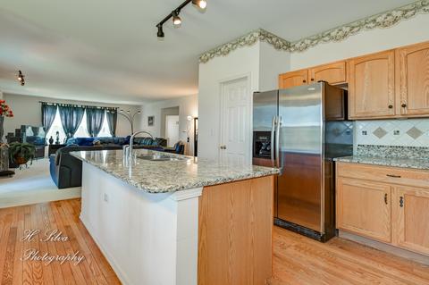 1880 Broadsmore Dr, Algonquin, IL 60102 photo 5