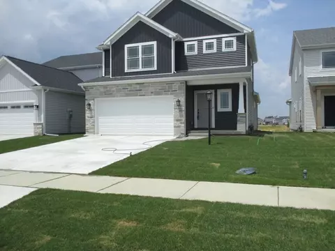 4510 Legends Dr, Champaign, IL 61822