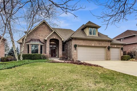 606 Philip Dr, Bartlett, IL 60103 photo 2