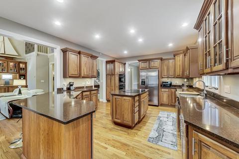 606 Philip Dr, Bartlett, IL 60103 photo 13
