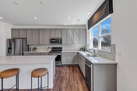 2427 Lucent Ln, Naperville, IL 60563 photo 9