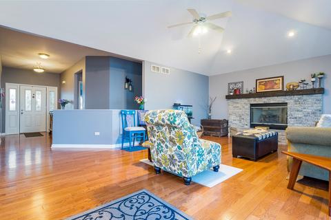 23636 W Feeney Dr, Plainfield, IL 60586 photo 7