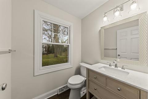 619 Arbor Ave, Wheaton, IL 60187 photo 13