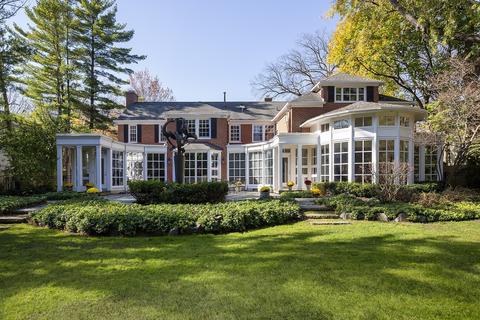 141 Apple Tree Rd, Winnetka, IL 60093 photo 3