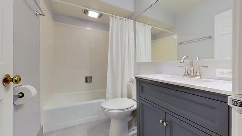 1214 Wheaton Oaks Dr, Wheaton, IL 60187 photo 19