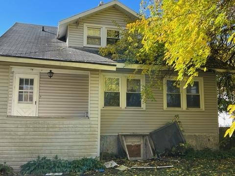 412 E 12th St, Lockport, IL 60441 photo 2