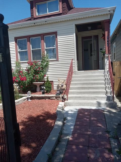3543 N Kostner Ave, Chicago, IL 60641 photo 1