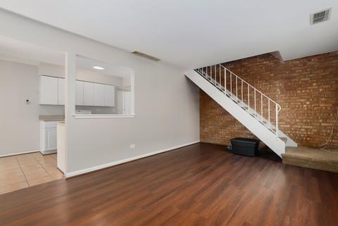 151 Peter Ct #C, Bartlett, IL 60103 photo 4